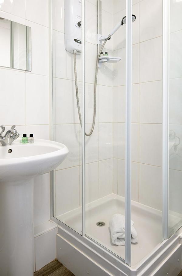 Royal Ashton Townhouse - Taunton Hotel Quarto foto